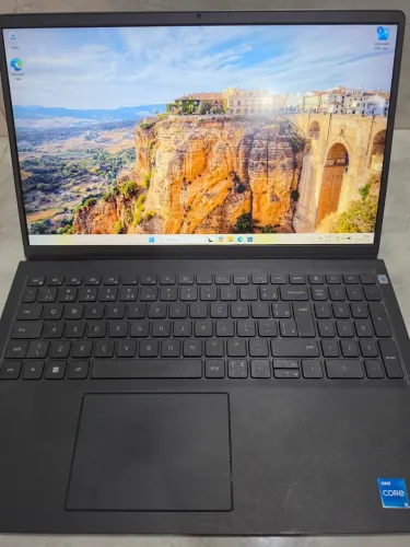 Notebook Dell Vostro 15 3510