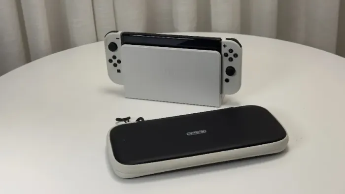 NINTENDO SWITCH OLED + 4 JOGOS | POUCO USADO