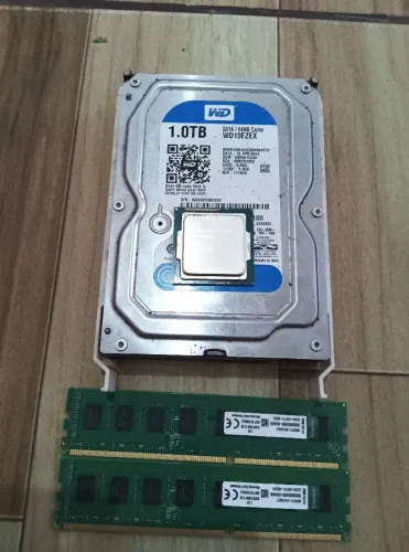 Processador i3 4170 + 2pentes ddr3 total 16 gigas+ HD 1 terá 330