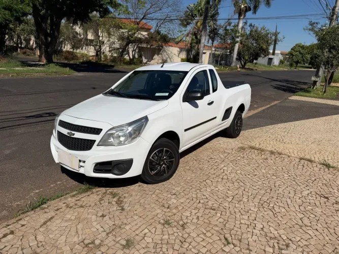 Chevrolet Montana LS 1.4 Econoflex 8V 2P 2015