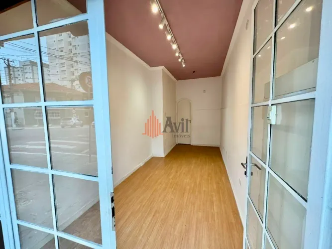 Salão Comercial 40m² para Locação no Cambuci