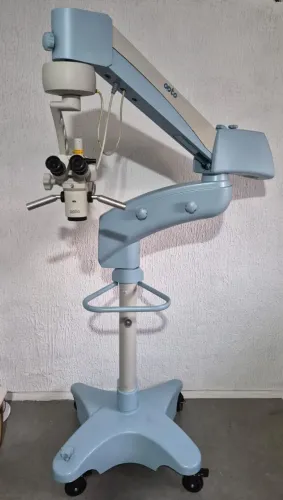 Microscópio opto