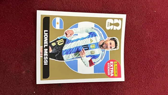 Figurinha extra Messi Gold ouro copa 2026
