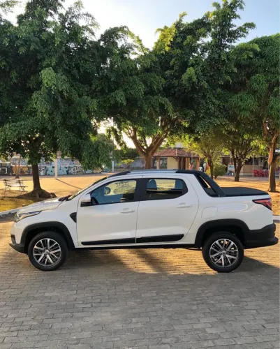 Fiat Strada Volcano 1.3 Flex 8V CD 2021