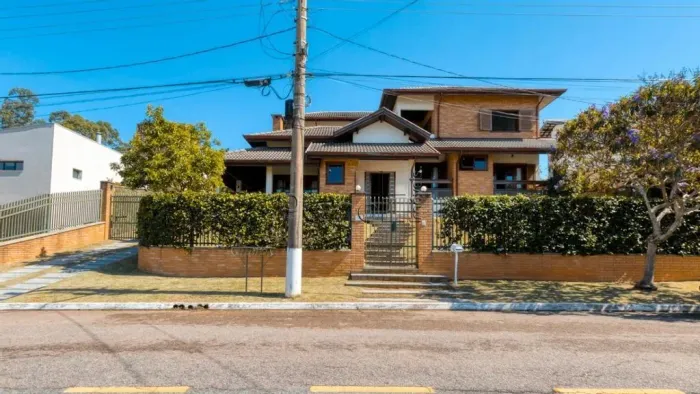 Casa à Venda no Condomínio Sol Vinhedo Village em Vinhedo, no bairro Marambaia.