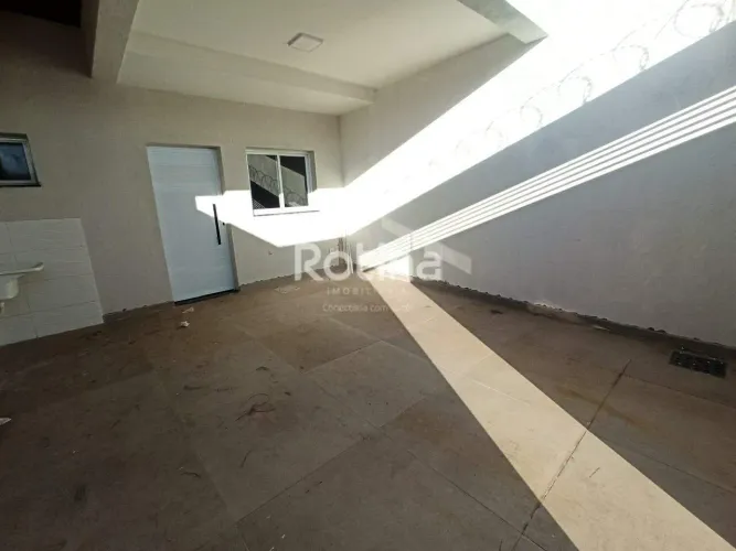 Casa para alugar, 3 quartos, Jardim Europa - Uberlândia/MG - Rotina Imobiliária
