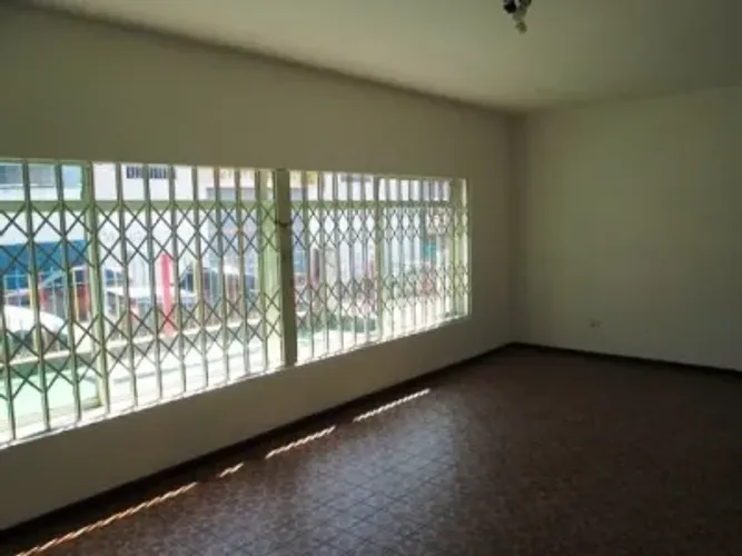 Sobrado Comercial