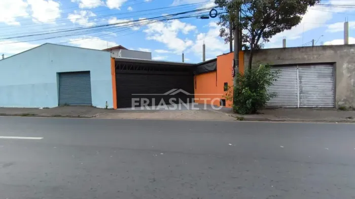 Imóvel comercial para locação ou venda no Bairro Santa Terezinha