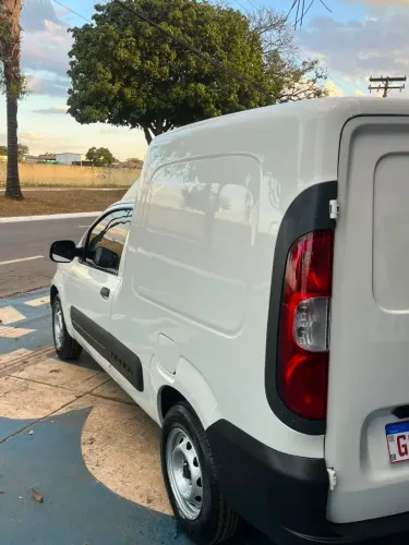 Fiat Fiorino Furgão Work. Hard 1.4 Flex 8V 2P 2018