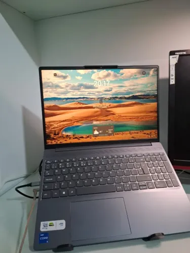 Notebook Lenovo IdeaPad Slim 3 | i5 13ª Gen | 16GB RAM DDR5 | SSD 512GB | Impecável!