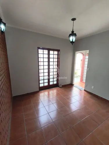 Casa à venda em Campinas, Jardim García, com 3 quartos, com 169 m²