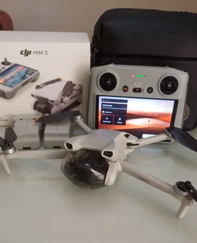 Dji Mini 3 Stander com tela 02 baterias!