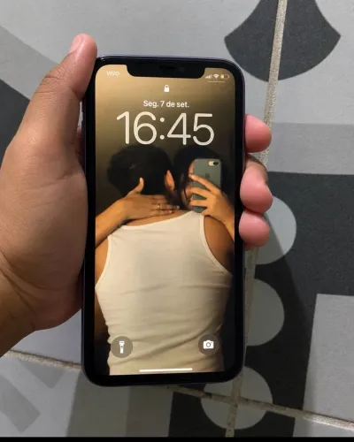 iPhone 11 64gb