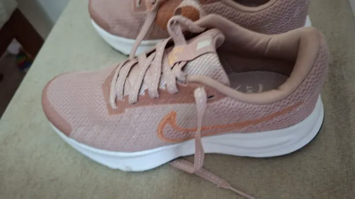 TENIS NIKE ORIGINAL 34 FEMININO