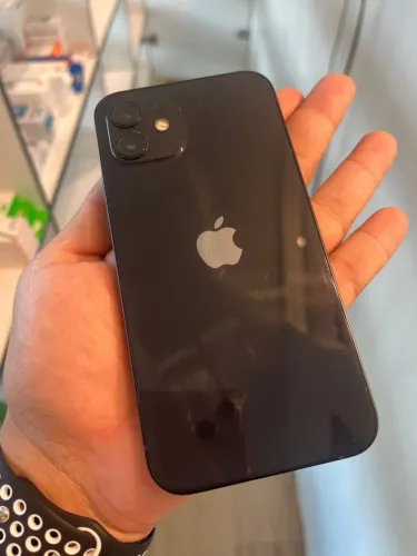 iPhone 12 
