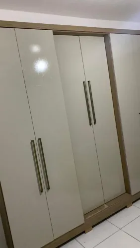 Guarda roupa de casal