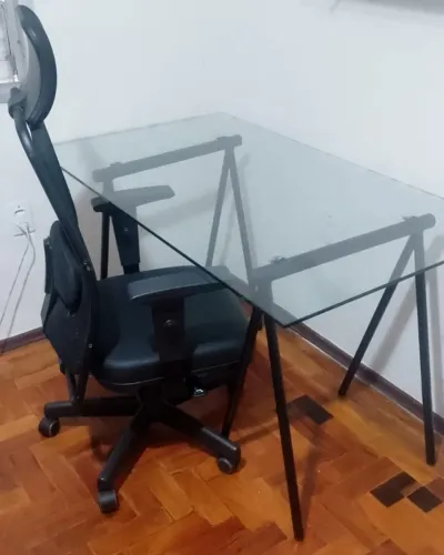 Mesa de escritório e Cadeira presidente