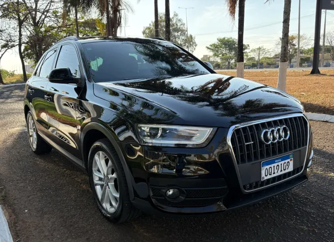 Audi Q3 2.0 TFSI Quat. 170/180cv S-tronic 5P 2013