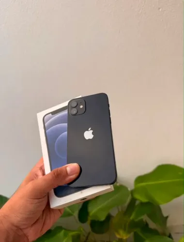 iPhone 12 64 GB