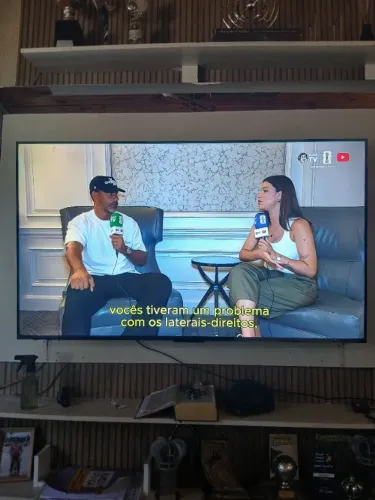 Tv tcl 55 3 meses de uso