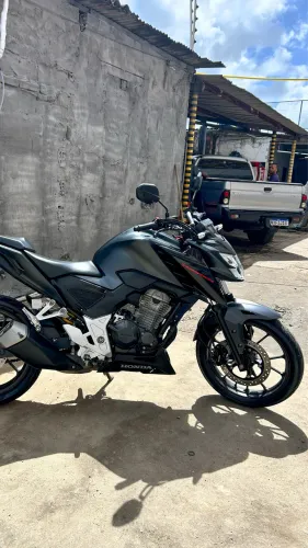 Vendo CB300f