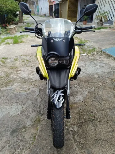 Vendo ou troco por carro