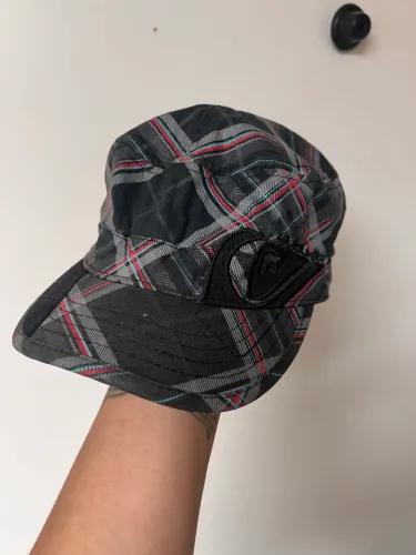 Boné estilo cadete quiksilver 