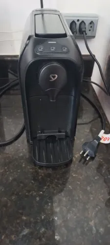 Cafeteira expresso 3 corações  completa com manual e capsula de limpeza