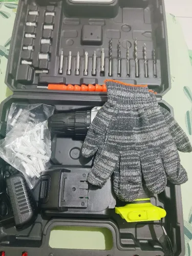 Vendo Parafusadeira nova nunca Usada 