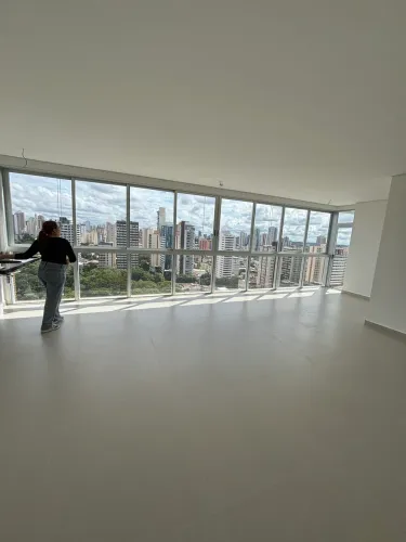 Ed. Torre Noir | 138m² | Frente para a Praça | Novo | 3 Suítes | Vista Panorâmica