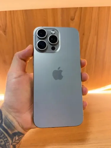 Iphone 15 Pro Max 256GB (Novo saude 100% - aceito trocas)