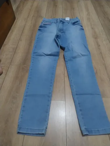 Calça jeans primeira linha da Patoge. Sem uso