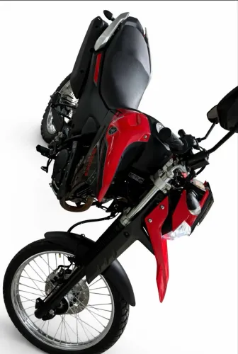 Lander em excelente estado