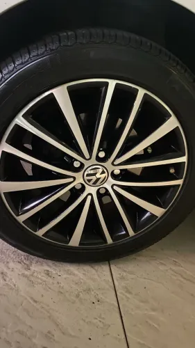 4 Rodas Scorro Diamantadas Originais Volkswagen Aro 17