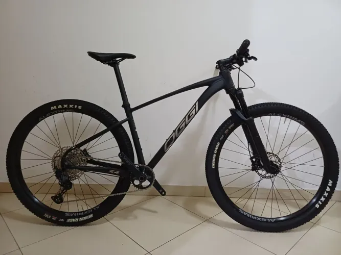 Oggi Big Wheel 7.4 2026 tamanho M