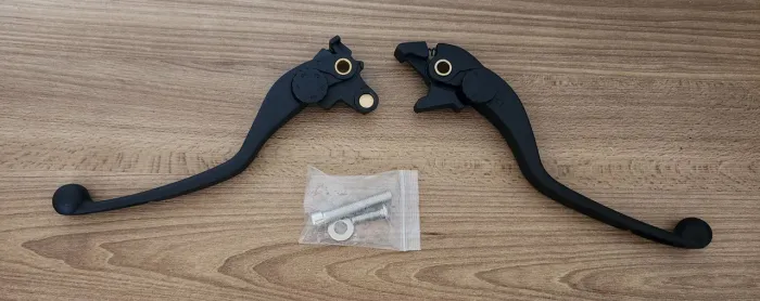 Manutenção de freio e embrenhagem para motos BMW