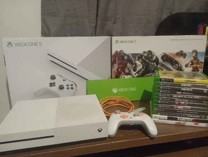Vendo Xbox one s 1 tb 