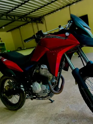 Xre 300 2015