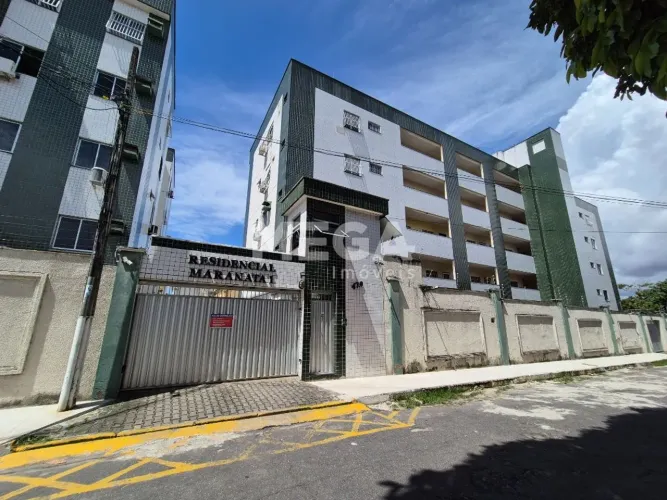 Apartamento com 3 quartos no bairro Benfica em Fortaleza, CE