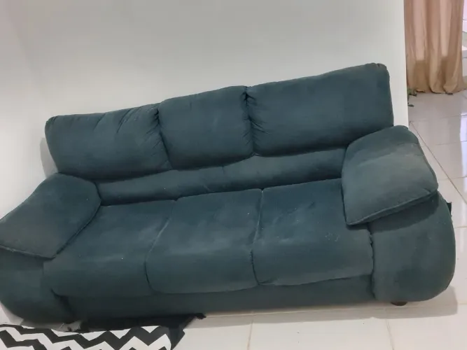 Vendo sofá usado 3 lugares