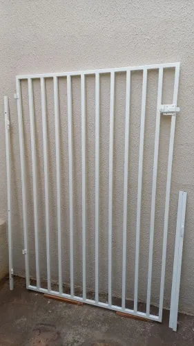 Portão pequeno! ( porta foi vendido!)