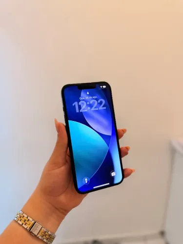 iPhone 13 128gb ?