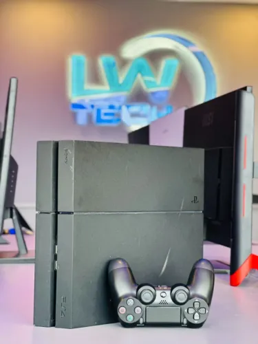 PS4 Fat 500Gb | 1 Controle | 1 Jogo - Loja LW Tech