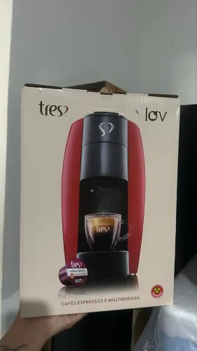 Cafeteira máquina Lov três corações