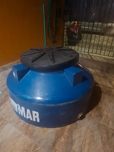 Caixa d'água polietileno de 500ml