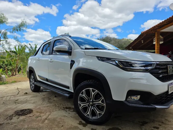 Fiat Strada Volcano 1.3 Flex 8V CD 2022