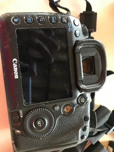 Câmera 5D Mark 3 com lente 24/105 L a venda