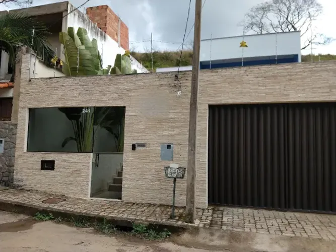 Casa Alto Padrão 4 Quartos, Suíte, Piscina e Área Gourmet - Terras Altas