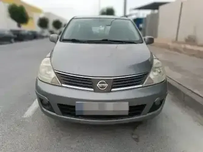 sucata tiida 