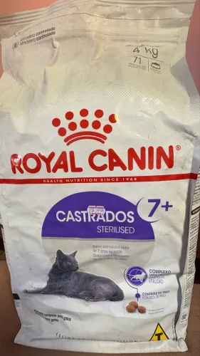 Ração Royal canin gato castrado 7+ de 4kg